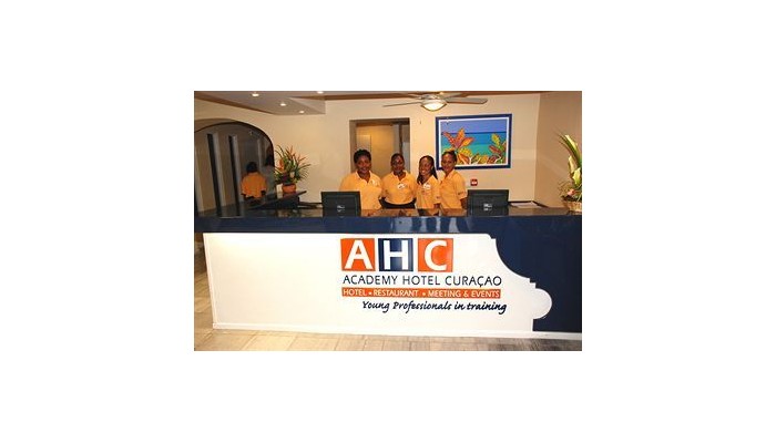 Hotel Academy poza 7