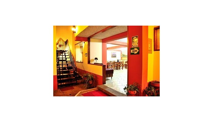 Hotel Los Aticos poza 5