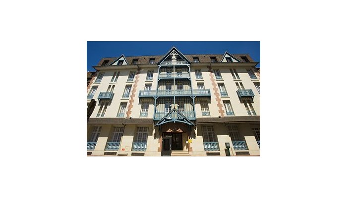 Hotel Residence Pierre & Vacances Le Castel Normand poza 0