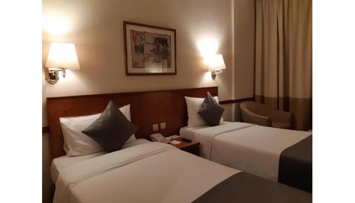 Hotel Lotus Grand poza 9