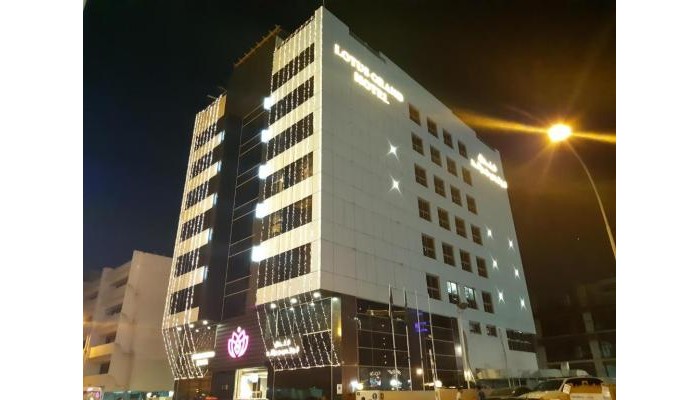 Hotel Lotus Grand poza 1