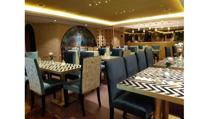 Hotel Lotus Grand poza 13