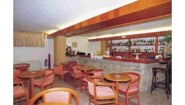 King Iniohos Hotel poza 3