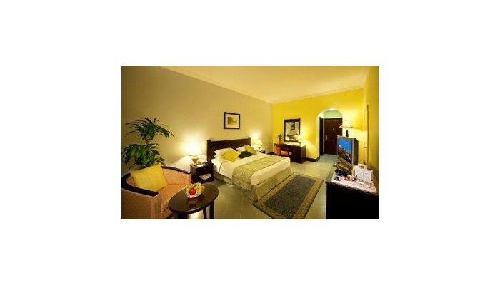 Golden Tulip Resort poza 5