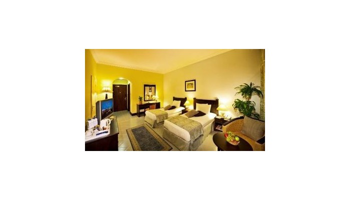 Golden Tulip Resort poza 3