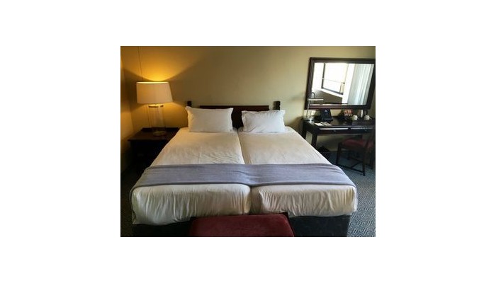 The Royal Hotel poza 10