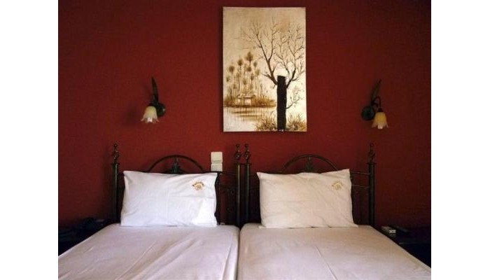 Platino Studios poza 1