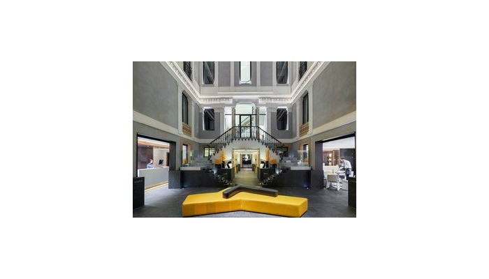 Hotel H10 Urquinaona Plaza poza 2