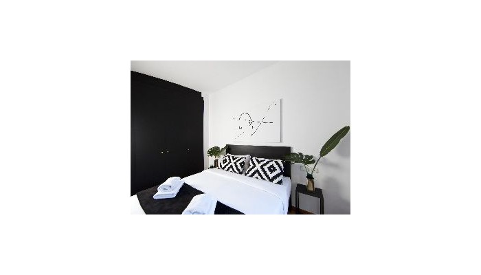 No 130 - The Streets Apartments poza 9