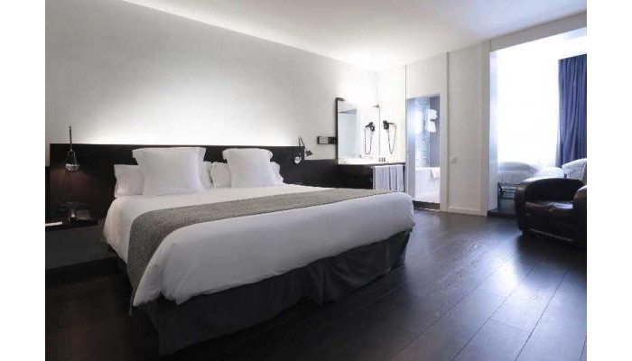 Regina Barcelona Hotel poza 4