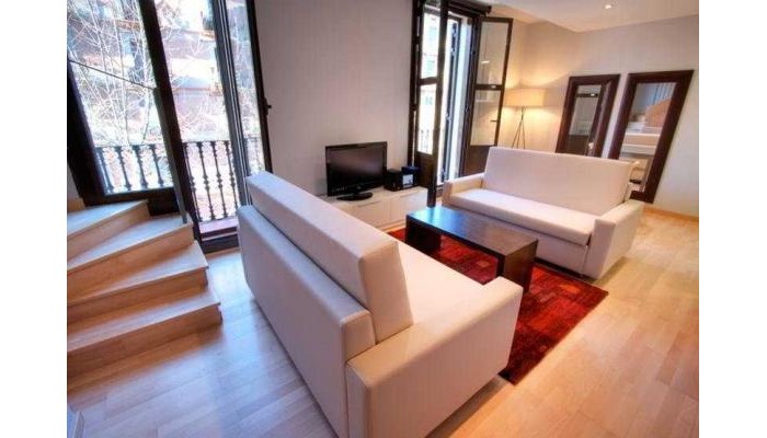 Tamarit Apartments poza 8