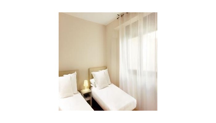 Villarroel Barcelona Apartment poza 5