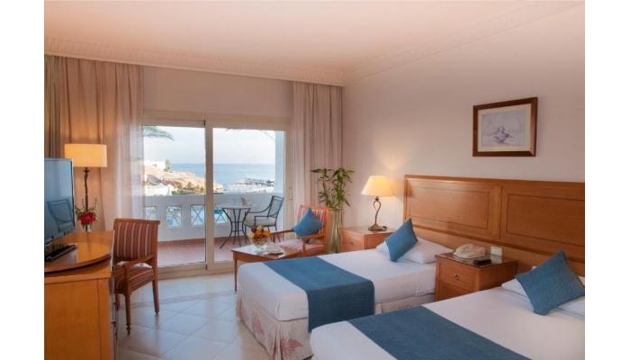 Continental Plaza Beach Resort poza 7