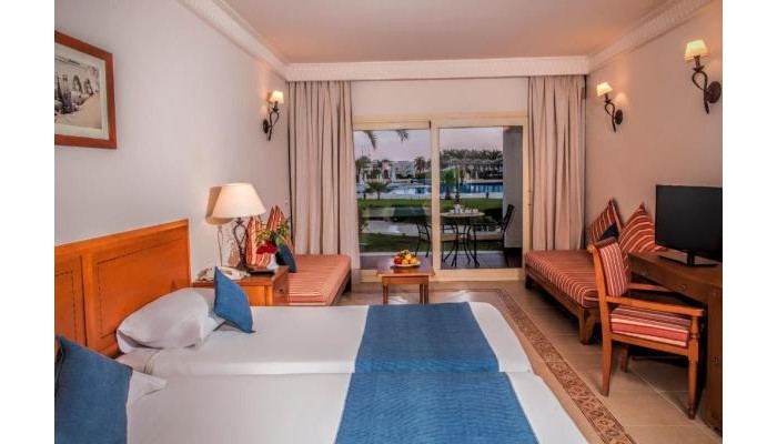 Continental Plaza Beach Resort poza 6