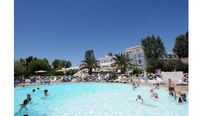 Grand Bleu Beach Resort poza 3