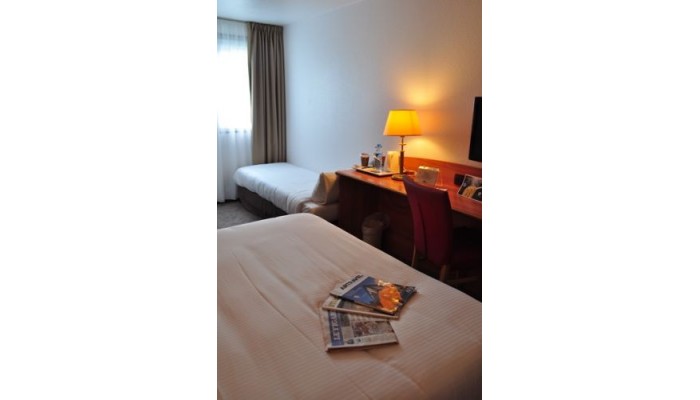 Hotel Kyriad Evreux - La Madeleine poza 8