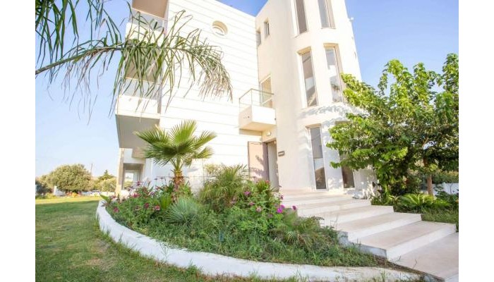 Evita (Ex Evita Studios) poza 3