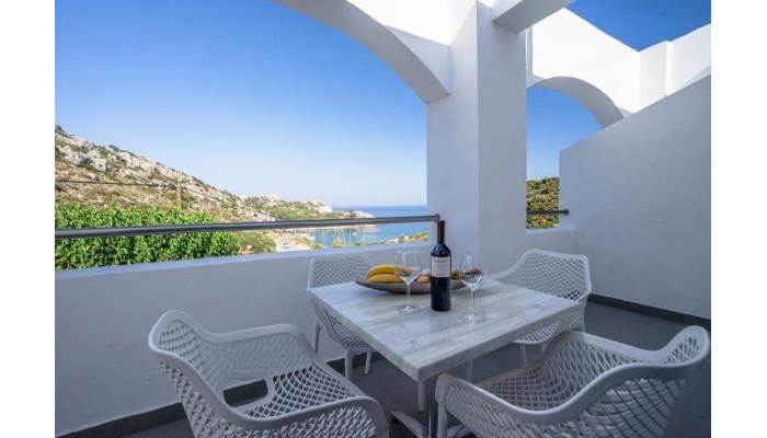 Hotel Ladiko Suites poza 8