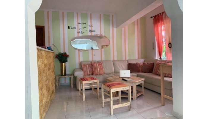 White Palace Studios poza 12