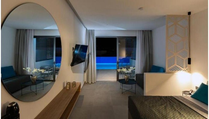 Zoes Hotel & Suites poza 7