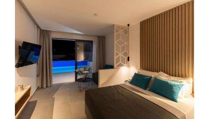 Zoes Hotel & Suites poza 4