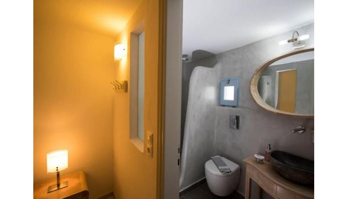 Erato Apartments poza 13