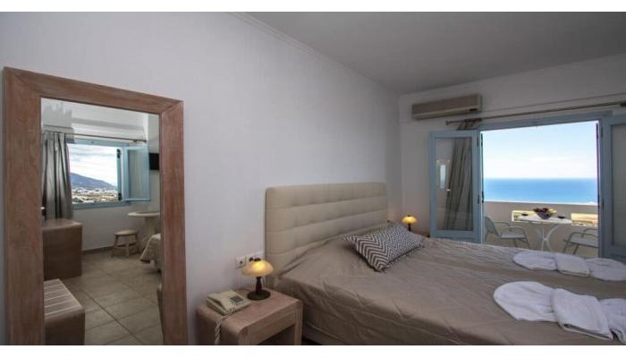 Erato Apartments poza 4