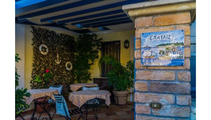 Hotel Epavlis Boutique Galaxidi poza 5
