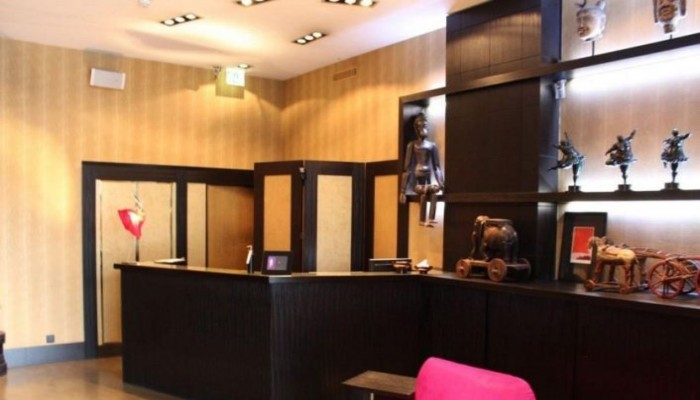 Eastwest Hotel poza 18