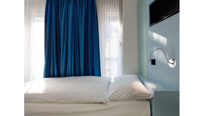 Hotel Cristal Design poza 1