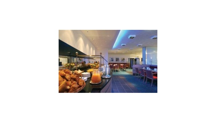 Hotel Express By Holiday Inn Geneva Airport poza 5