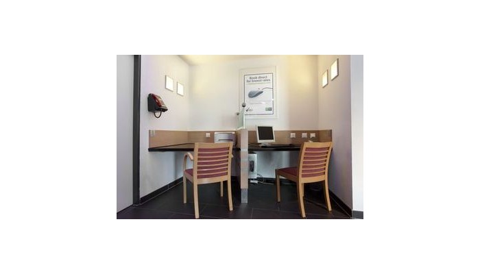 Hotel Holiday Inn Express poza 4