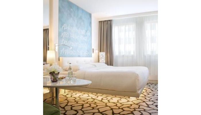 Hotel N'vy Manotel poza 2