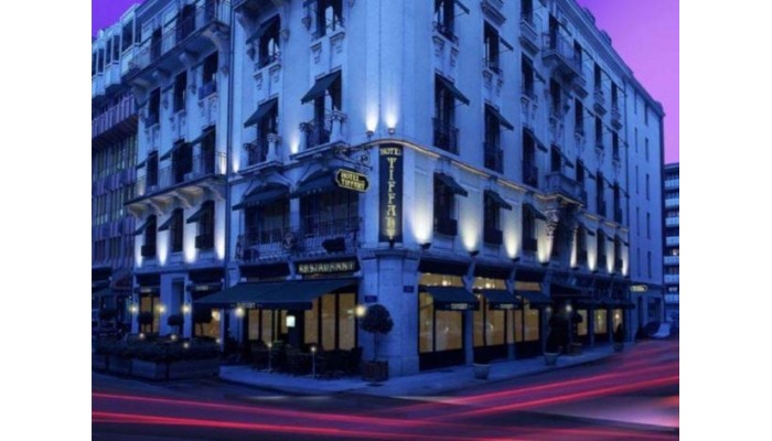 Tiffany Hotel poza 5