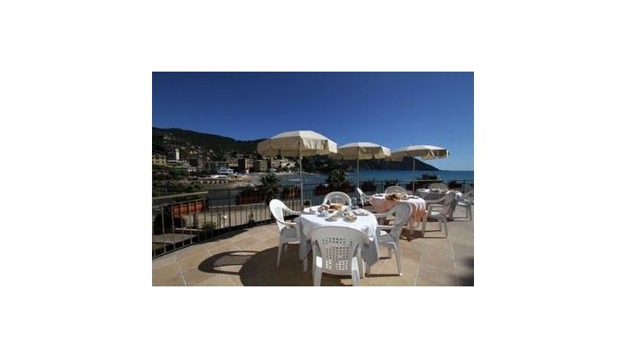 Hotel Elena poza 7
