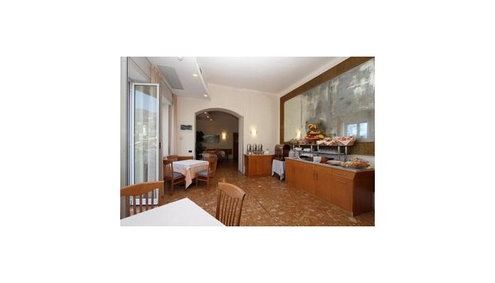 Hotel Elena poza 6