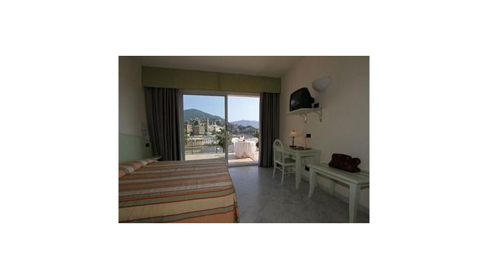 Hotel Elena poza 11