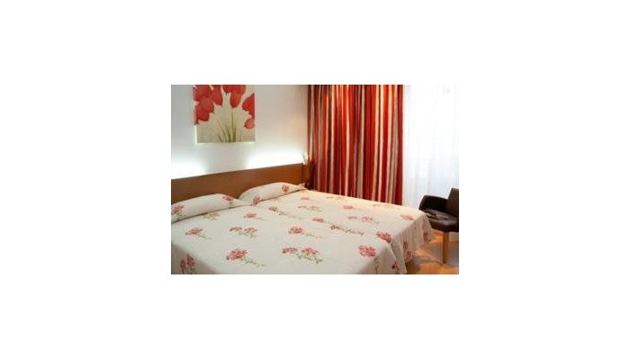 Poza pentru Hotel Fergus Plaza Paris Spa 610-1487694378 Hotel Fergus Plaza Paris Spa poza 2
