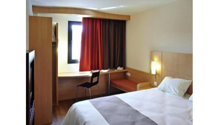 Ibis Girona Hotel poza 6