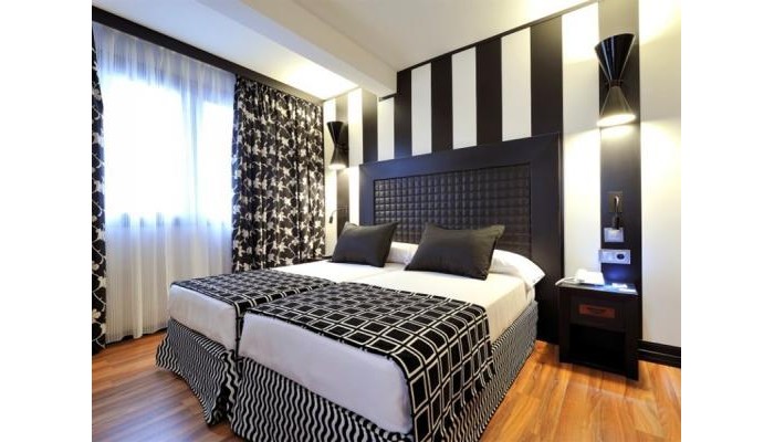 Poza pentru Salles Hotel Aeroport Girona 1902-1552503847 Salles Hotel Aeroport Girona poza 8