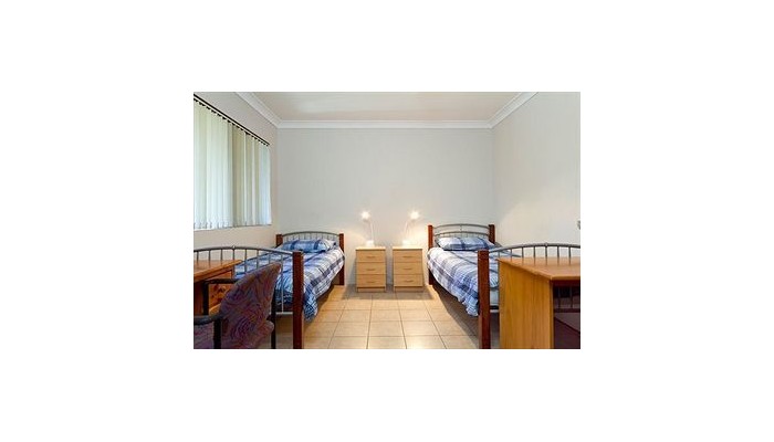 Hotel Arrival Accommodation poza 3