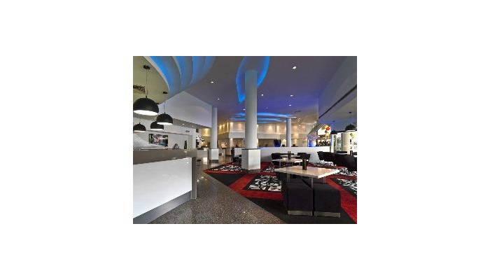 Hotel Grand Chancellor Surfers Paradise poza 2