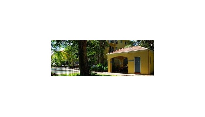 Sanctuary Lake Apartments poza 2