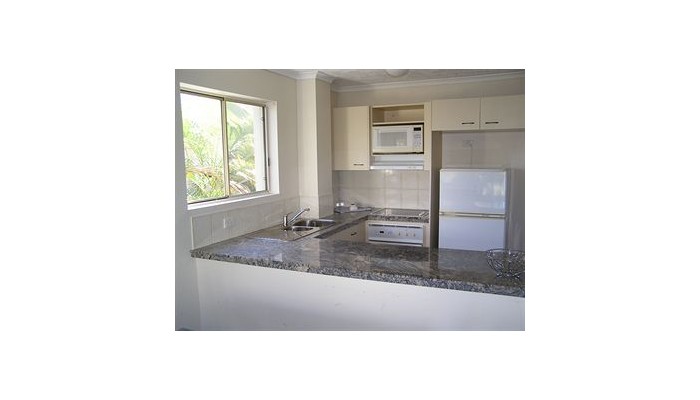 Surfers Riverside Apartments poza 11