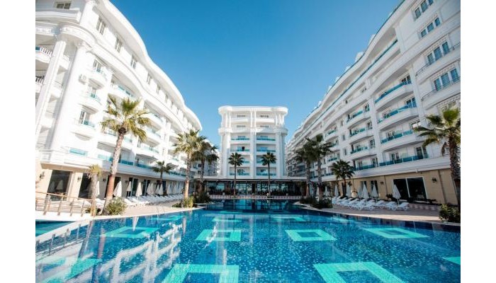 Fafa Premium Hotel poza 0