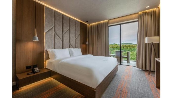 Pinea Hotel Resort & Spa poza 1
