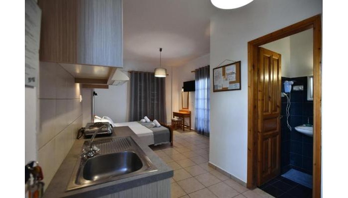Mari Evans Apartments poza 2
