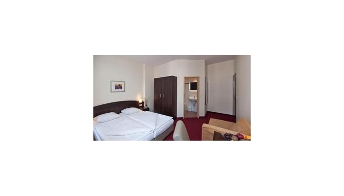 Novum Hotel Eleazar City Center poza 0