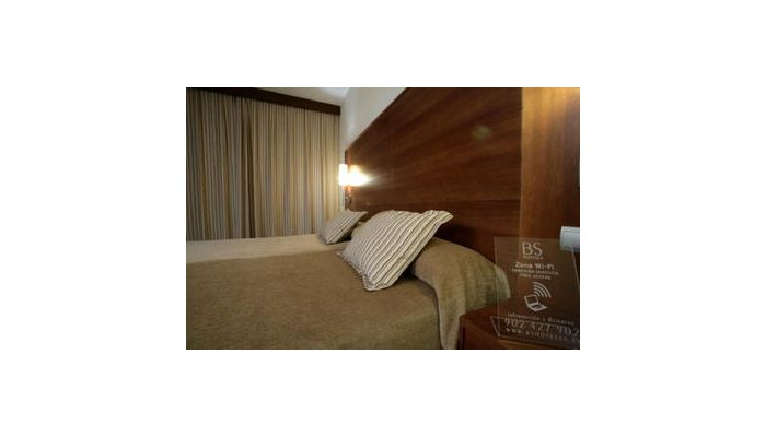 Hotel Bs Capitulaciones poza 2