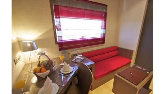 Hotel M.a Puerta De Los Aljibes. poza 4